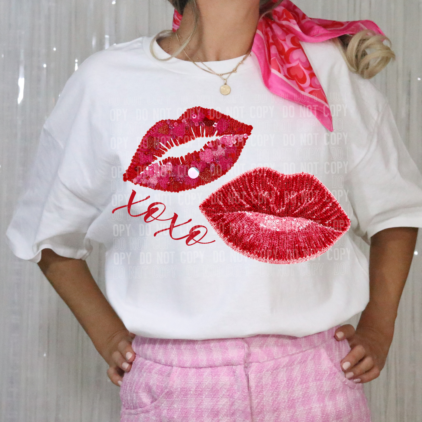 XOXO LIPS - FAUX YARN - DTF TRANSFER