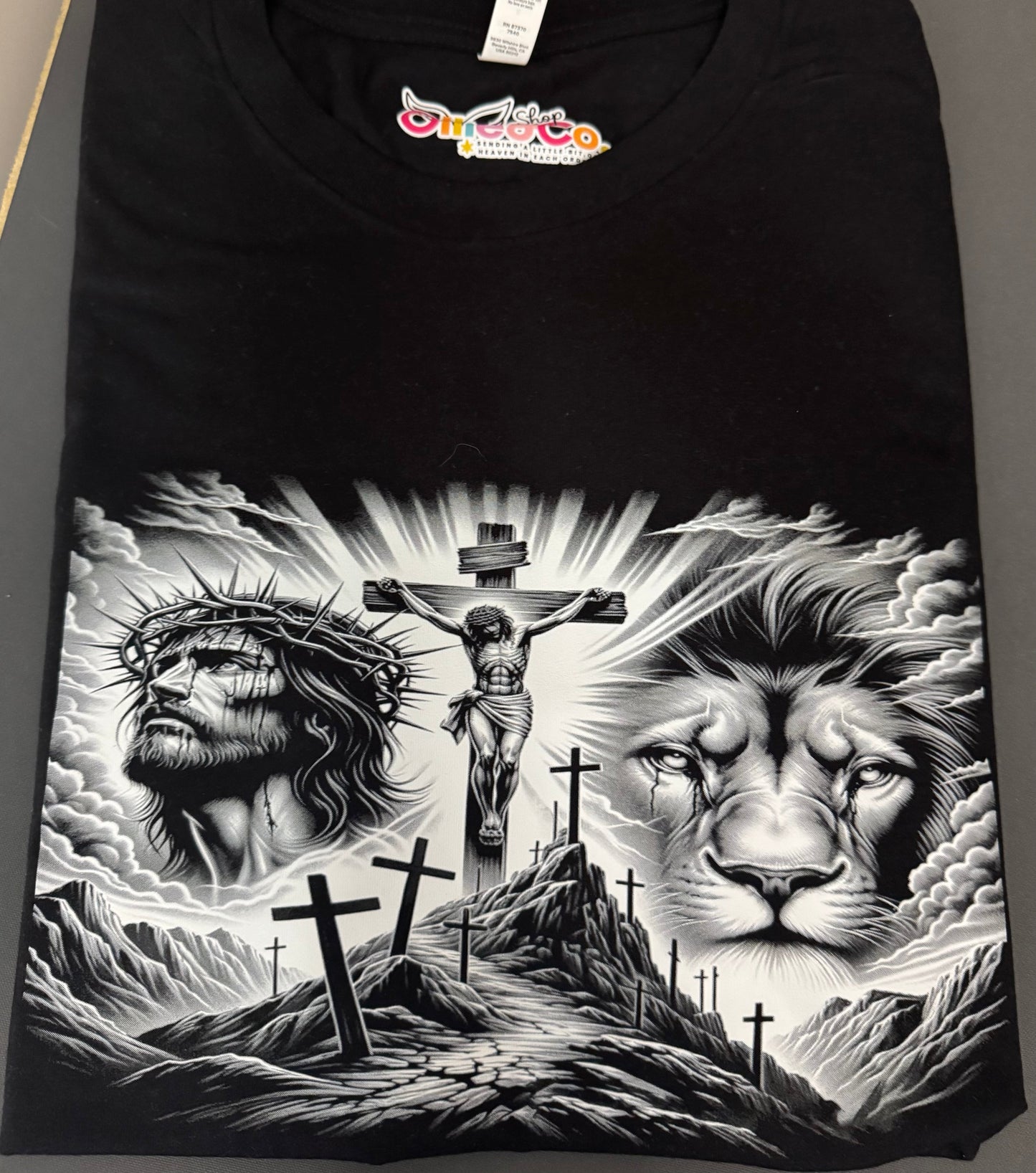 THE LION & THE CROSS - DTF TRANSFER