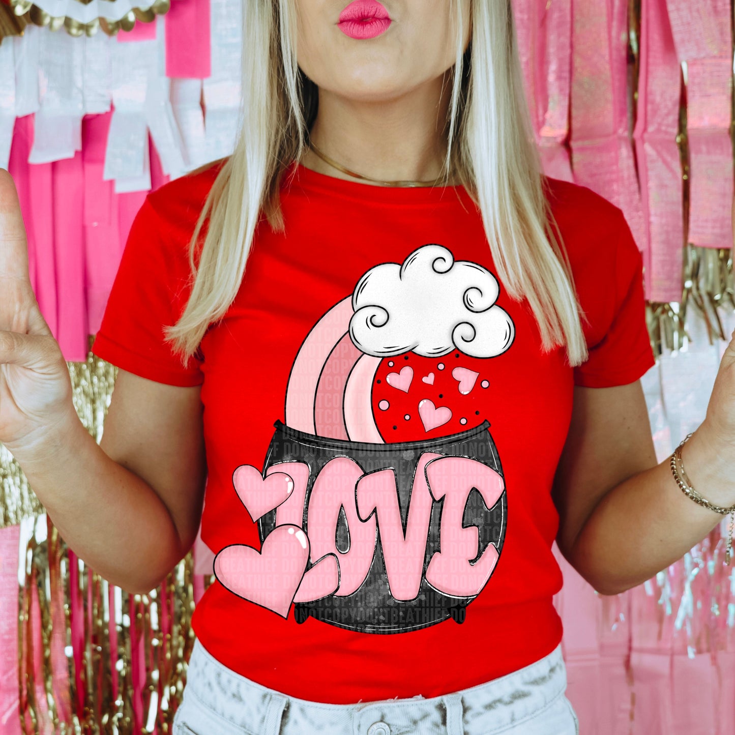 LOVE - DTF TRANSFER