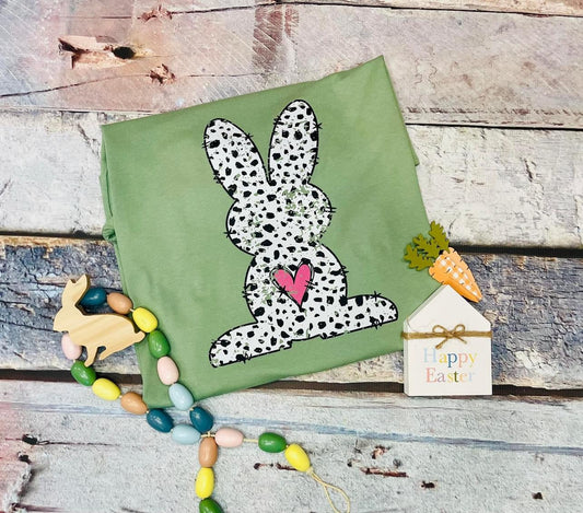 BUNNY W/ HEART - DTF TRANSFER